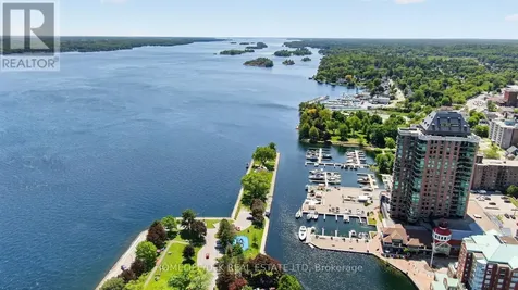 15 St Andrew Street Brockville ON K6V 0B8