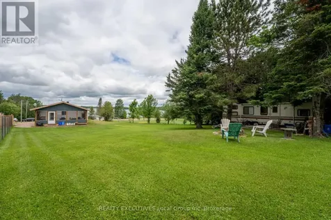 44 Lakeshore Road Bonfield ON P0H 1E0