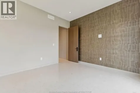 152 Grandview Avenue Kingsville ON N9Y 0C8