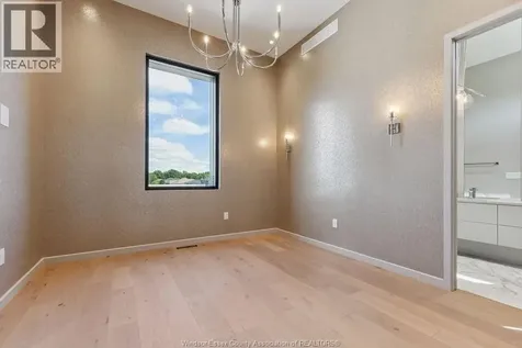 152 Grandview Avenue Kingsville ON N9Y 0C8