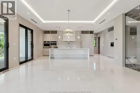 152 Grandview Avenue Kingsville ON N9Y 0C8
