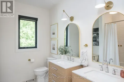 5 Arletta Street Halton Hills (georgetown) ON L7G 3J2