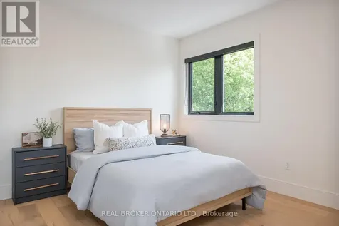 5 Arletta Street Halton Hills (georgetown) ON L7G 3J2