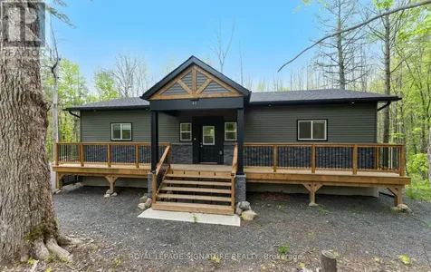 44 Sunnyshore Park Drive Mckellar ON P2A 0B5