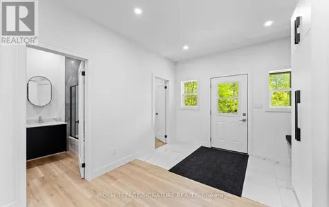 44 Sunnyshore Park Drive Mckellar ON P2A 0B5