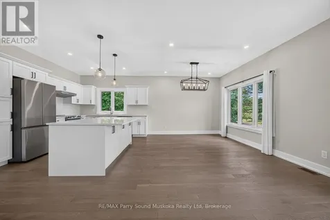10 Glenrock Road Mcdougall ON P2A 2W9
