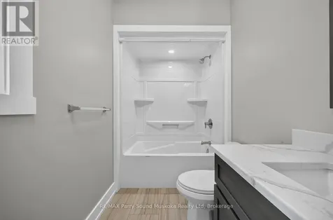 10 Glenrock Road Mcdougall ON P2A 2W9