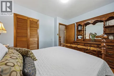 1102 Indian Road Sarnia ON N7V 4C5