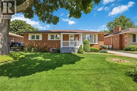 1102 Indian Road Sarnia ON N7V 4C5