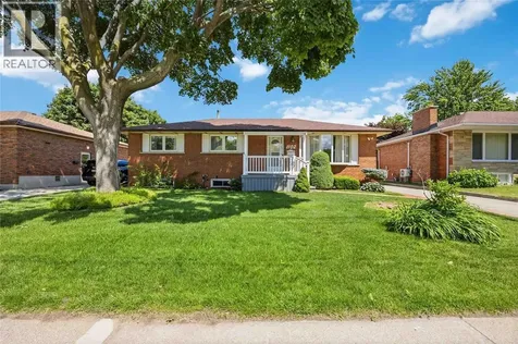 1102 Indian Road Sarnia ON N7V 4C5