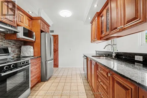 1599 Maxime Street Ottawa ON K1B 3K9