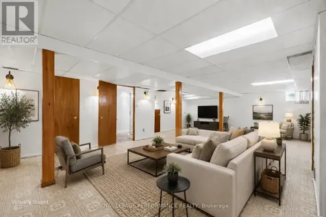 1599 Maxime Street Ottawa ON K1B 3K9