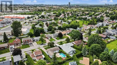 1599 Maxime Street Ottawa ON K1B 3K9