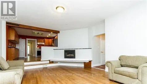 245 Mackay St Street Ottawa ON K1M 2B6