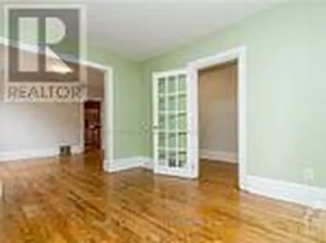 245 Mackay St Street Ottawa ON K1M 2B6