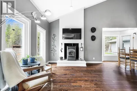 967 Upper Dwyer Hill Road Ottawa ON K0A 1L0