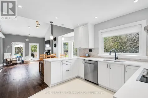 967 Upper Dwyer Hill Road Ottawa ON K0A 1L0