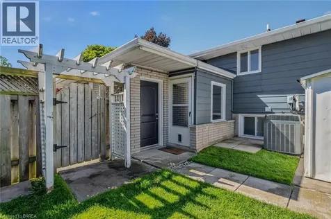 38 Brier Park Road Brantford ON N3R 3P7