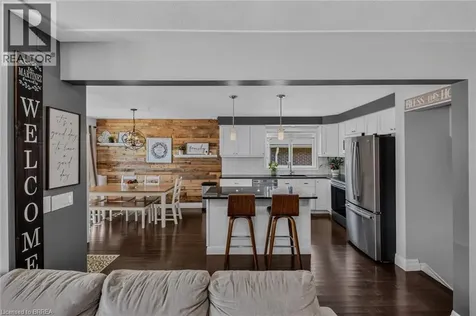 38 Brier Park Road Brantford ON N3R 3P7