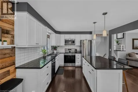 38 Brier Park Road Brantford ON N3R 3P7