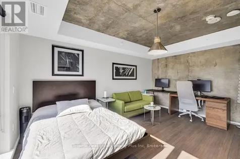 105 Champagne Avenue South Ottawa ON K1S 4P3
