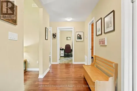 16 Hiawatha Road Tiny ON L9M 0B1