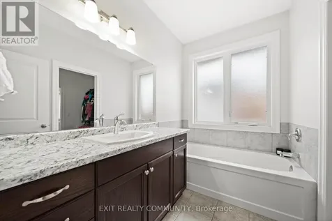 598 Bennett Crescent Strathroy-caradoc ON N0L 1W0