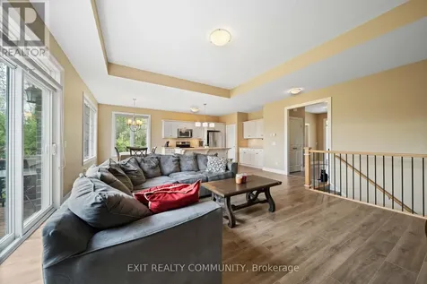 598 Bennett Crescent Strathroy-caradoc ON N0L 1W0