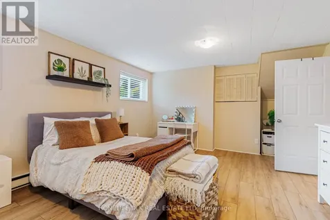 40 Meighen Crescent Brockville ON K6V 3J7