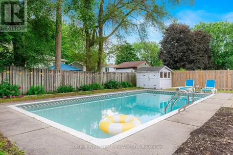 40 Meighen Crescent Brockville ON K6V 3J7