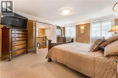 60 Chandos Drive Kitchener ON N2A 3C2