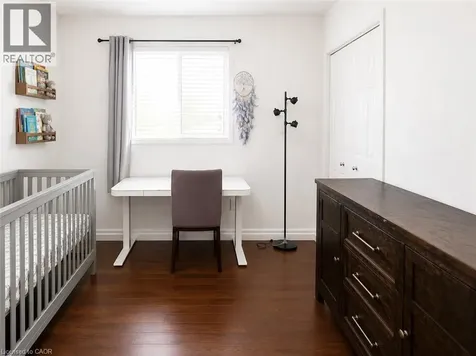 212 Colton Circle Kitchener ON N2A 4K2