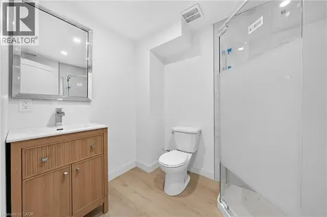 70 Richmond Street Thorold ON L2V 3H1