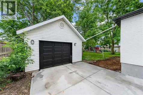 70 Richmond Street Thorold ON L2V 3H1