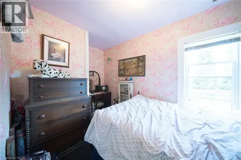 1045 Bay Street Port Rowan ON N0E 1M0