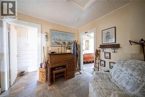 1045 Bay Street Port Rowan ON N0E 1M0