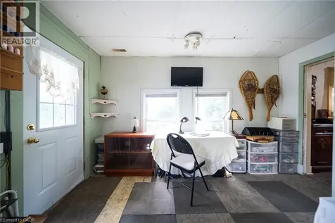 1045 Bay Street Port Rowan ON N0E 1M0