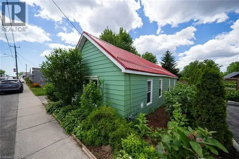 1045 Bay Street Port Rowan ON N0E 1M0