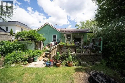1045 Bay Street Port Rowan ON N0E 1M0