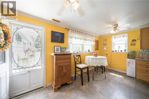 1045 Bay Street Port Rowan ON N0E 1M0