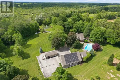 314 7th Concession Road East Hamilton ON L8B 1T5
