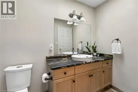 7470 Monastery Drive Niagara Falls ON L2H 3B3