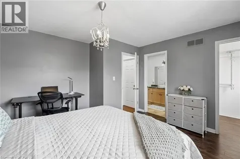 7470 Monastery Drive Niagara Falls ON L2H 3B3