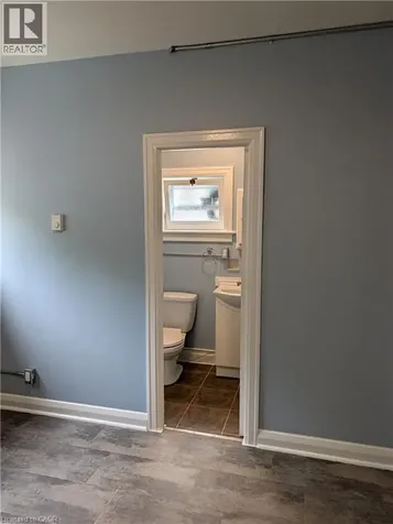 266 Mill Street Kitchener ON N2M 3R5