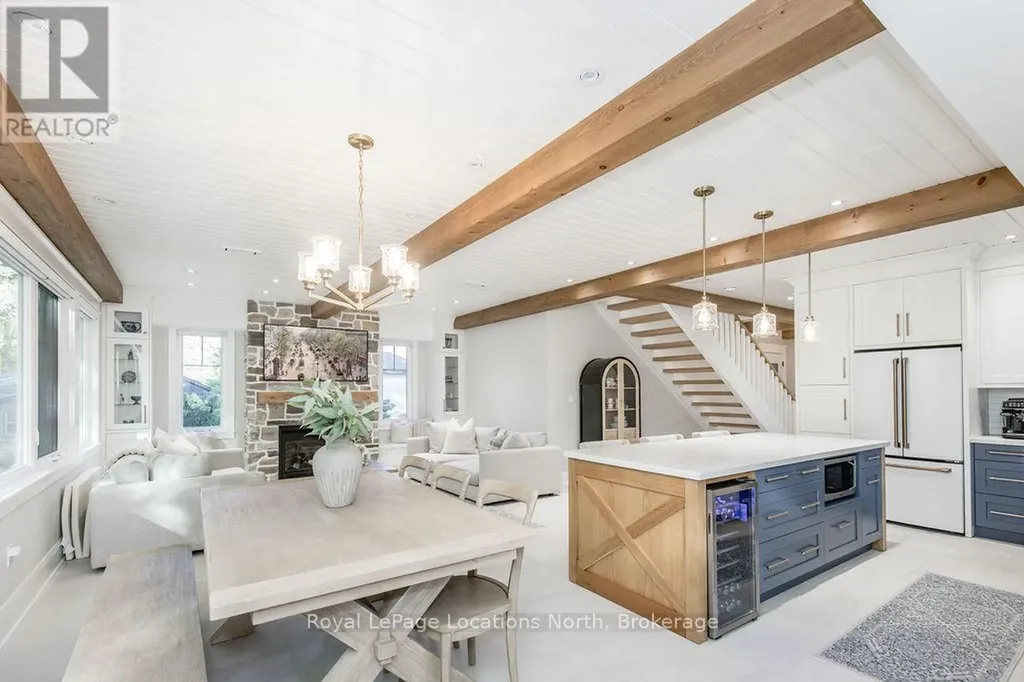545 Oxbow Park Drive Wasaga Beach ON L9Z 2T9