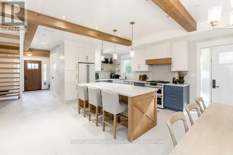 545 Oxbow Park Drive Wasaga Beach ON L9Z 2T9