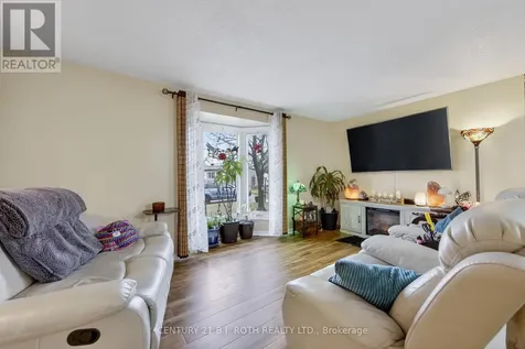 25 Comforts Cove Court Innisfil ON L9S 1S3
