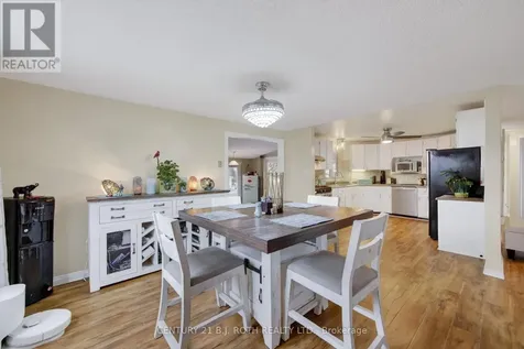 25 Comforts Cove Court Innisfil ON L9S 1S3