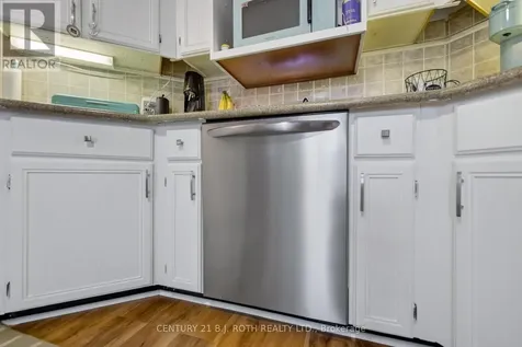 25 Comforts Cove Court Innisfil ON L9S 1S3