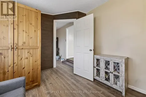 25 Comforts Cove Court Innisfil ON L9S 1S3
